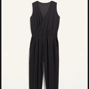 Old Navy Active Breathe On Sleeveless Jumpsuit